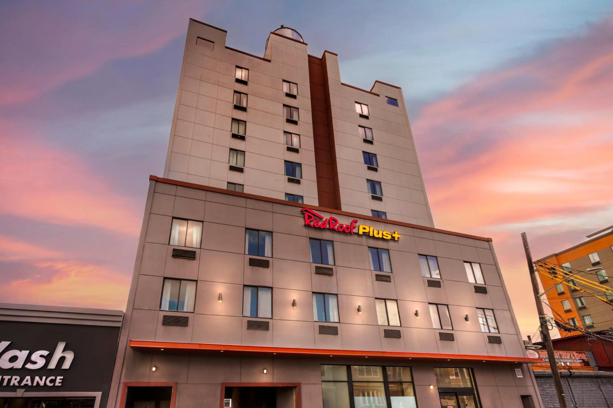 Red Roof Inn Plus Jamaica, Ny - Jfk Airport New York Exterior photo