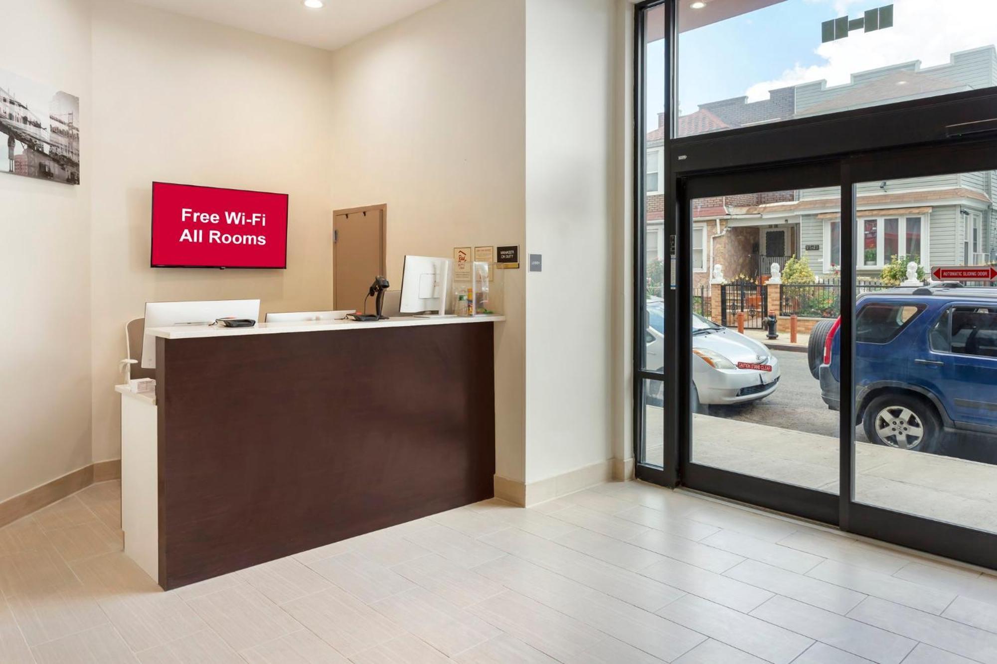 Red Roof Inn Plus Jamaica, Ny - Jfk Airport New York Exterior photo